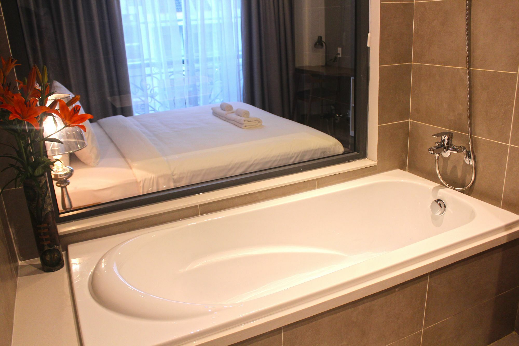 Bizu Royal Hotel Ho Şi Min Dış mekan fotoğraf